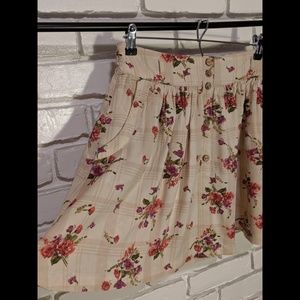 Forever 21 | Tan Floral Skirt